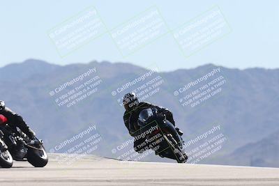 media/Oct-13-2025-Moto Forza (Mon) [[a66d839500]]/3-B Group/Session 4 (Turn 9)/